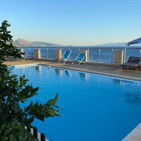 Ionian Bay Rooms Qeparo Exteriör bild